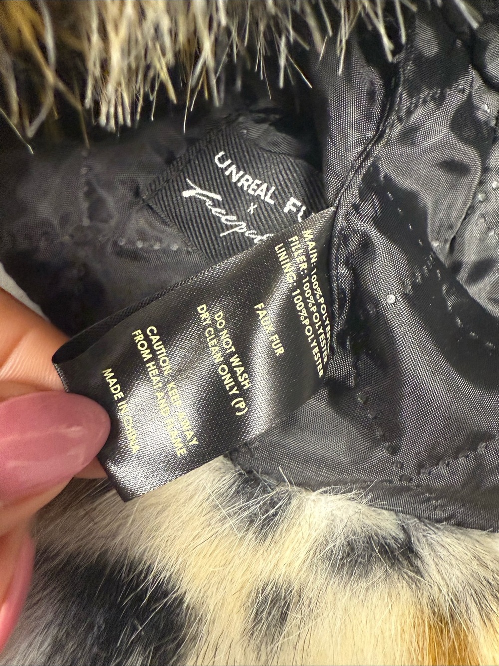 Unreal Fur x Free People Ice Queen Bucket Hat - Picture 4 of 4